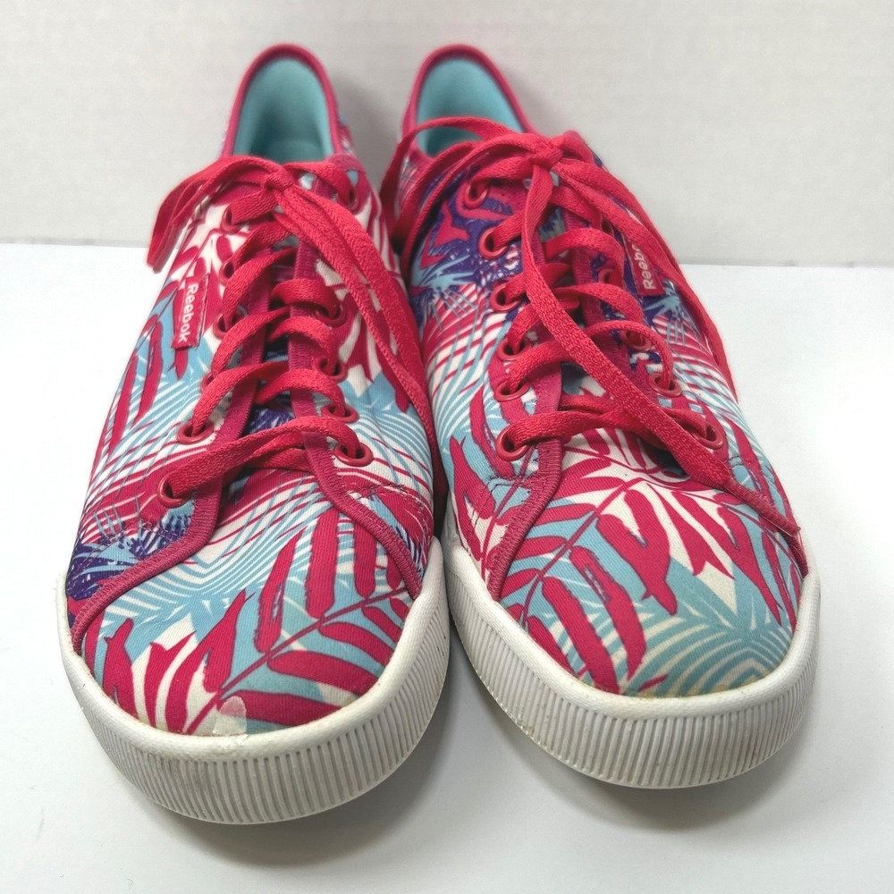 Reebok Tropical Coconut Girl Skyscape Sneakers 9.5 Floral Beachy Pink Blue